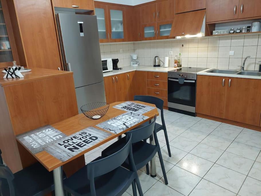 Iakovos Apartments Chorafakia Exteriér fotografie