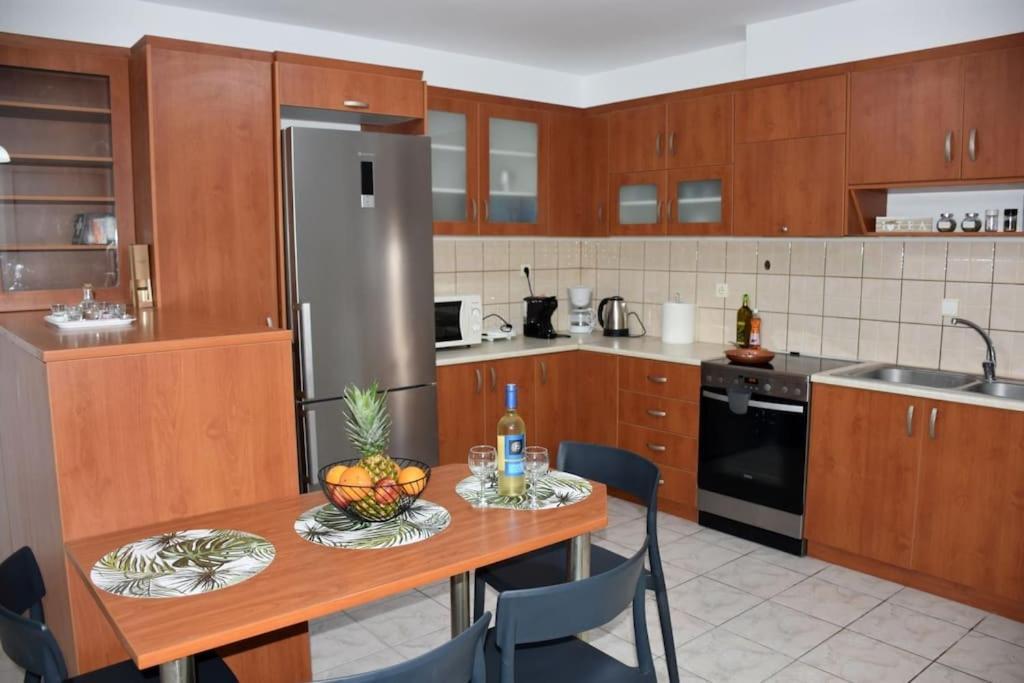 Iakovos Apartments Chorafakia Exteriér fotografie
