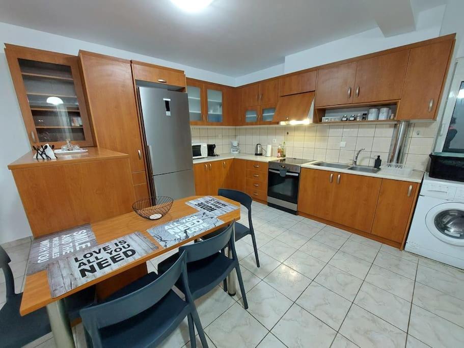 Iakovos Apartments Chorafakia Exteriér fotografie